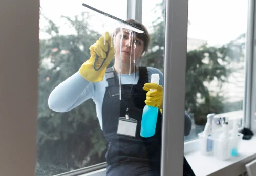 Nettoyage de vitres intérieures et extérieures à Saint-Gervais-du-Perron